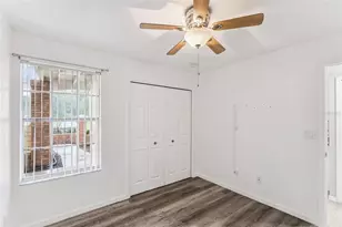 2442 Sweetwater Club Cir, Kissimmee, FL 34746 - Photo 10