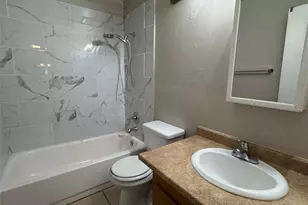 4284 Pinebark Ave, Orlando, FL 32811 - Photo 6