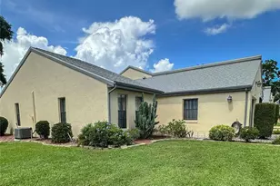 6810 E Royal Cres St, Inverness, FL 34452 - Photo 2