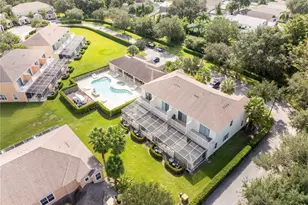 1615 Retreat Cir, Clermont, FL 34714 - Photo 10