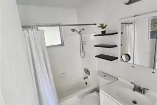 589 Swallow Ln, Spring Hill, FL 34606 - Photo 8