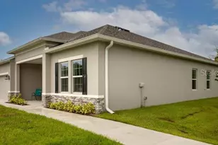 2631 Fairfax Ave, New Smyrna Beach, FL 32168 - Photo 2