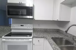 914 Lake Destiny Rd, Altamonte Springs, FL 32714 - Photo 12