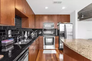 155 S Court Ave, Orlando, FL 32801 - Photo 10