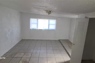 2027 Bentley St, Orlando, FL 32805 - Photo 14