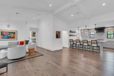 7455 Sparkling Lake Rd, Orlando, FL 32819 - Photo 10