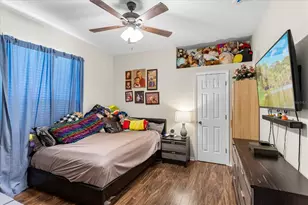 13500 Biscayne Dr, Grand Island, FL 32735 - Photo 18