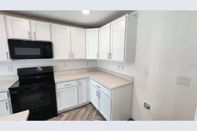 832 Sorrel Street NW, Palm Bay, FL 32907 - Photo 6