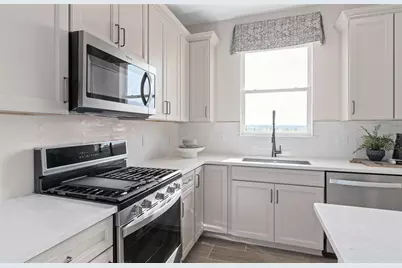 6456 Shimmering Shores Lane, Saint Cloud, FL 34771 - Photo 4