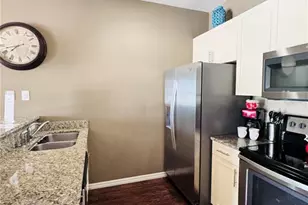 3207 Oyster Ln, Kissimmee, FL 34747 - Photo 4