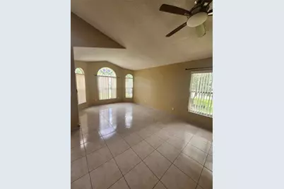 2483 Shelby Circle, Kissimmee, FL 34743 - Photo 4