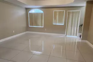 18417 NE 27th Ct, North Miami Beach, FL 33160 - Photo 2