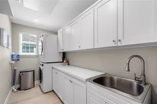 8764 Lookout Pointe Dr, Windermere, FL 34786 - Photo 38