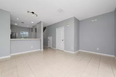 9313 Jasmine Flower Lane #185, Orlando, FL 32832 - Photo 6