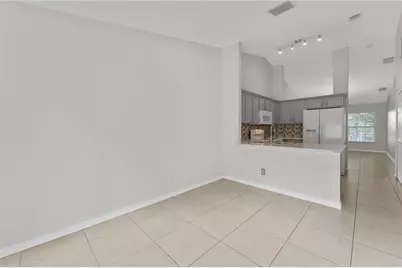 736 S Grand Highway, Clermont, FL 34711 - Photo 10