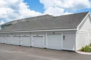 18772 Grand Live Oak Blvd, Land O Lakes, FL 34638 - Photo 16