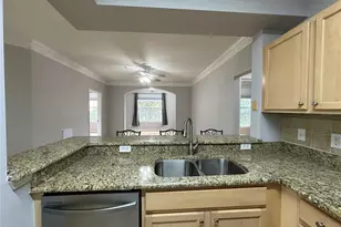 12843 Madison Pointe Circle E, Orlando, FL 32821 - Photo 4