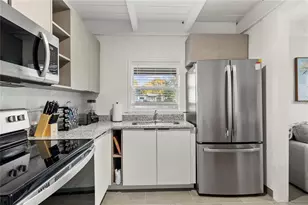 1924 Cloverlawn Ave, Orlando, FL 32806 - Photo 8