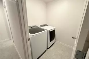 312 Alegriano Ct, Kissimmee, FL 34758 - Photo 10