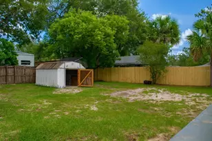 2870 Valmont Ln, Deltona, FL 32738 - Photo 14