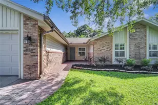 755 Oak Terrace, Orange City, FL 32763 - Photo 2