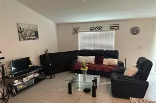 4475 Casablanca Ave, Kissimmee, FL 34746 - Photo 4