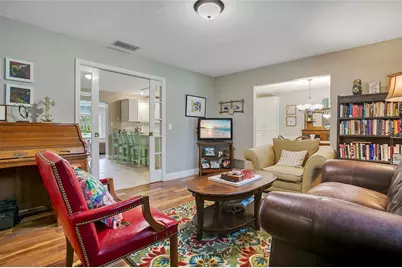 726 Albertson Place, Orlando, FL 32806 - Photo 6