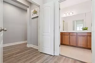 8525 Pinter St, Orlando, FL 32827 - Photo 18