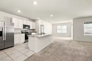 1126 Tupelo Trl, Haines City, FL 33844 - Photo 10