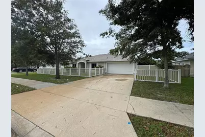 104 Heathrow Drive, Daytona Beach, FL 32117 - Photo 2