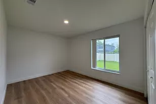 104 Heathrow Dr, Daytona Beach, FL 32117 - Photo 24