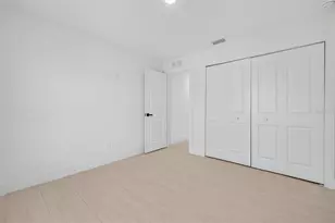 884 Chemstrand St E, Lehigh Acres, FL 33974 - Photo 18