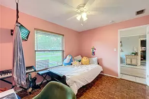 1098 Henry Balch Dr, Orlando, FL 32810 - Photo 32