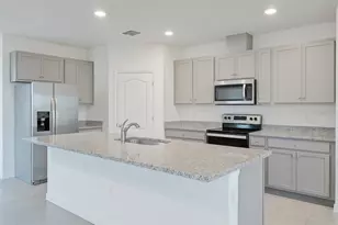 2655 Angel Fls Dr, Davenport, FL 33837 - Photo 6