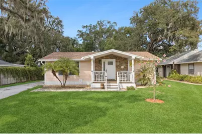 1011 Liberty Avenue, Mount Dora, FL 32757 - Photo 2