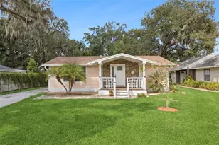 1011 Liberty Ave, Mount Dora, FL 32757 - Photo 2