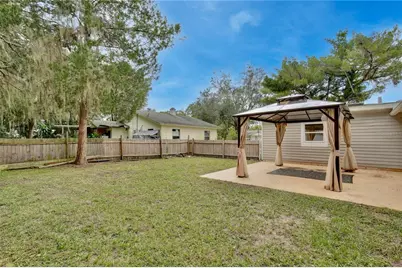 780 N Kentucky Avenue, Umatilla, FL 32784 - Photo 34