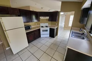 1440 Timberbend Cir, Orlando, FL 32824 - Photo 4