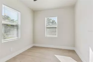 2001 37th St S, Saint Petersburg, FL 33711 - Photo 20