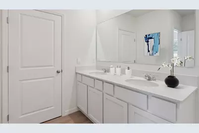 1056 Morfontaine Street, Daytona Beach, FL 32124 - Photo 4