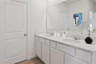 1056 Morfontaine St, Daytona Beach, FL 32124 - Photo 4