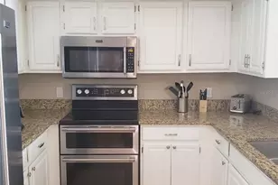 13001 Mulberry Park Dr, Orlando, FL 32821 - Photo 12