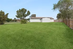 2451 Candlewick St, Deltona, FL 32738 - Photo 18