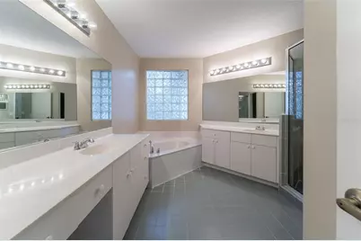 9820 Fairway Cove Lane, Plantation, FL 33324 - Photo 26