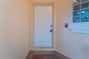 9820 Fairway Cove Ln, Plantation, FL 33324 - Photo 4