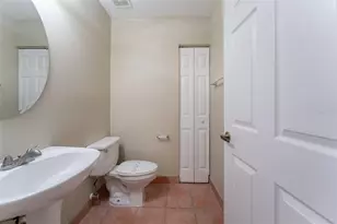 9820 Fairway Cove Ln, Plantation, FL 33324 - Photo 10