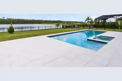 513 Mosaic Boulevard, Daytona Beach, FL 32124 - Photo 1