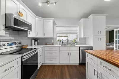 5078 Loblolly Bay Lane, Orlando, FL 32829 - Photo 10