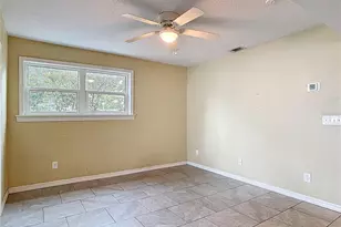 2094 Penn Dr, Deland, FL 32724 - Photo 12