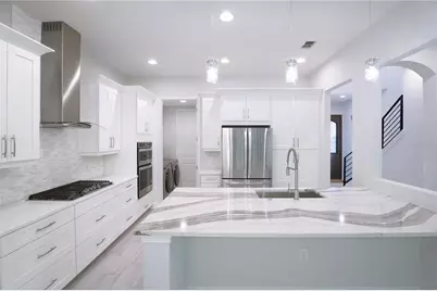 7665 Toscana Boulevard, Orlando, FL 32819 - Photo 12